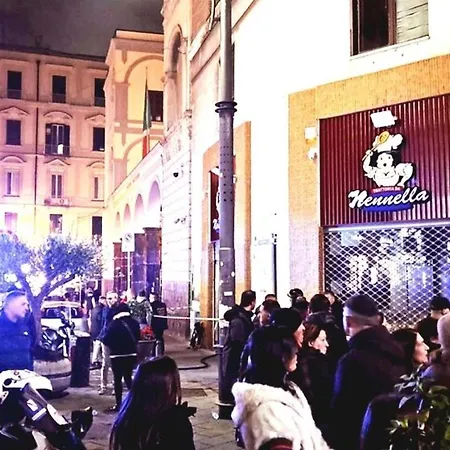 Toledo House Piazza Carita' Centralissimo شقة *