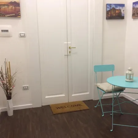 Piazza Carita' Centro Storico Appartement