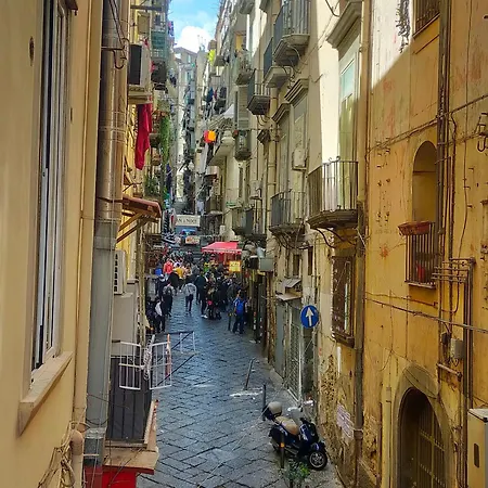 Apartment Piazza Carita' Centro Storico