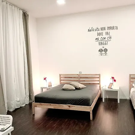 Apartment Piazza Carita' Centro Storico *